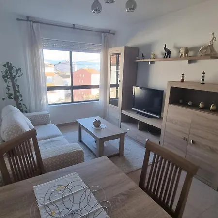 Loureiros,14 *
